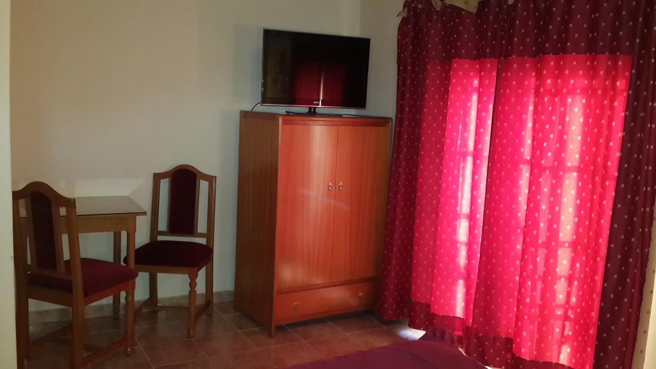 Gran Hotel Arauco Aimogasta Zimmer foto